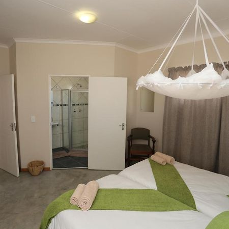 Apartmán Orange House Self Catering Aus Exteriér fotografie